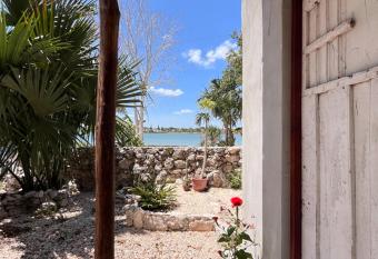 Casa Ik en Coba has Balcony rooms