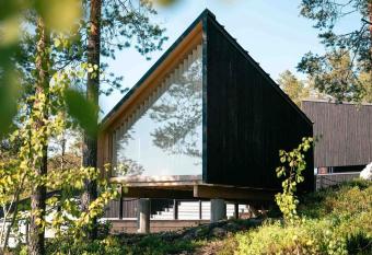 Ravintola Kiulu Oy has Balcony rooms