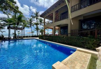 The Backyard Beachfront Hotel has Balcony rooms
