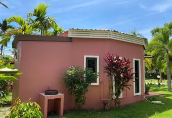 Green Tree Cottage 1 has Balcony rooms