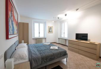 Attico Varese centro - Ixihome has Balcony rooms