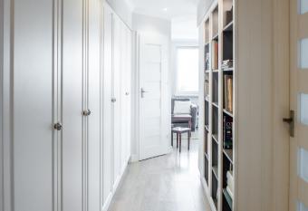 Apartament Szafirowy has Balcony rooms