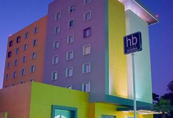 HB C  rdoba allows 18 year olds to book a room