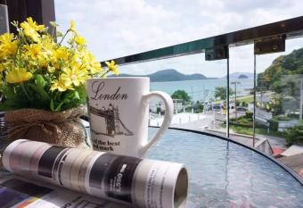 The Pixels Cape Panwa Condo has Balcony rooms