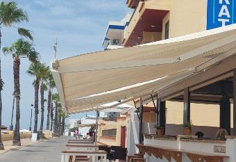 Montserrat Casa del Mar allows 18 year olds to book a room