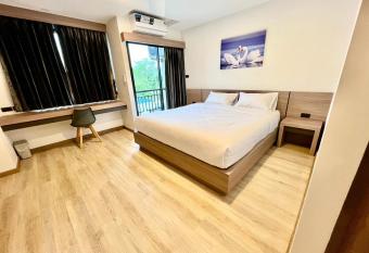                                          - Wellgrow Hotel has Balcony rooms