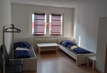 K&K Unterkunft Gbr Am Kamannshof allows 18 year olds to book a room