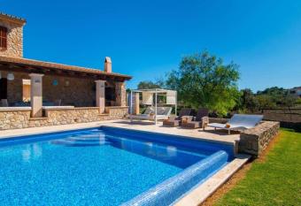 Sa Corbaia has Balcony rooms