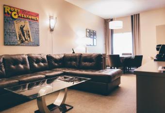 JAG Boutique Hotel allows 18 year olds to book a room