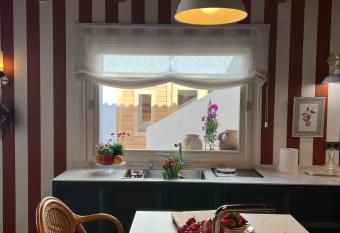 Casa Botero has Balcony rooms