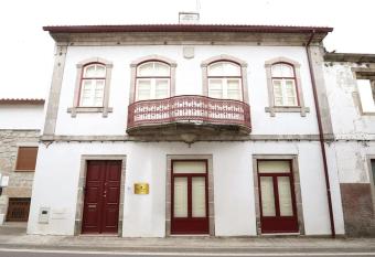 Alijo 4BR Parking- Fam & Friends has Balcony rooms