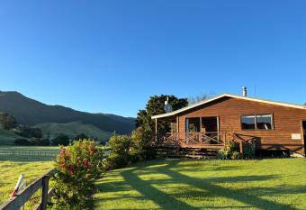 White Star Station Farm Holiday Park has Balcony rooms