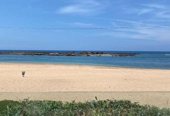 Villa pieds dans l eau has Balcony rooms