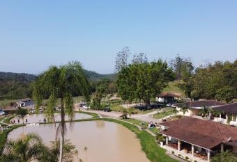 Recanto Mata has Balcony rooms