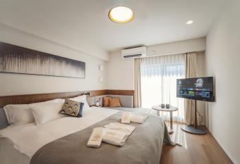Tanimachi Namba East43 has Balcony rooms