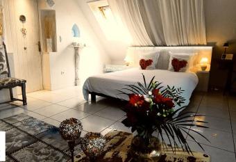 Logement de charme proche Colmar avec terrasse has Balcony rooms