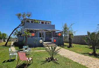 LAU11-Joli Cottage les pieds dans l eau - Asilah has Balcony rooms