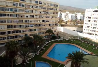 Marcos 626 has Balcony rooms