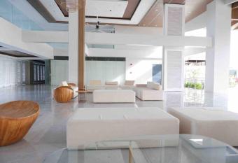 Yvonne Condo at Primeworld Lapu Lapu, Mactan Cebu has Balcony rooms