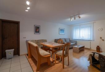 Juttis Bude has Balcony rooms