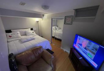 Comfort King has rooms with a private hot tub