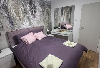 Apartman Iva has Balcony rooms