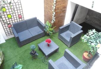 Apartment Jardin en Ville has Balcony rooms