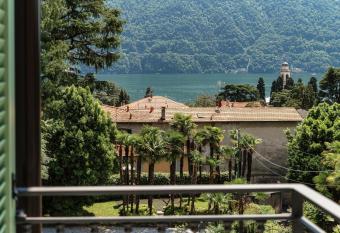 La Vignetta Cernobbio has Balcony rooms