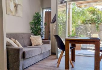 Sanremo s Elegance Residence il Citiso allows 18 year olds to book a room