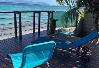 Studio Tahatai Paea has Balcony rooms