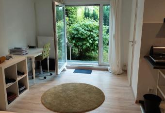 City-Apartment has Balcony rooms