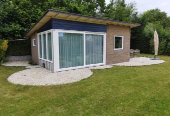 Roos has Balcony rooms