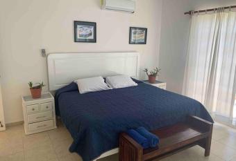 Lovely getaway in Puerto Morelos allows 18 year olds to book a room