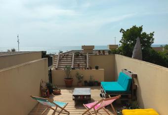 Le Petit BoiSoleil has Balcony rooms