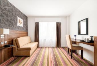 Grand Home has Balcony rooms