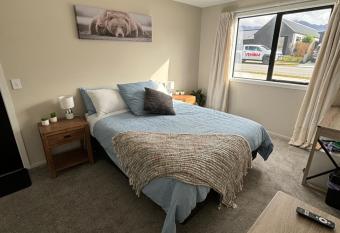 Comfort in Northlake has Balcony rooms