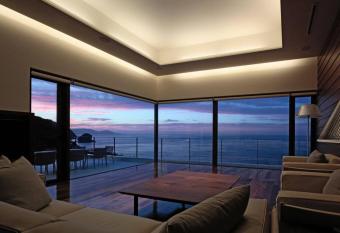 The VILLA ORCHID allows 18 year olds to book a room