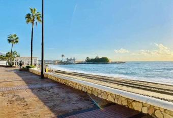 Playa Wabi Fuengirola allows 18 year olds to book a room