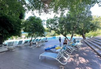 7N-D Cozy Resort Tambuli Seaside Living has Balcony rooms