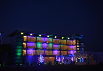 Brisa Marina CBC Resort                                                                                has Balcony rooms