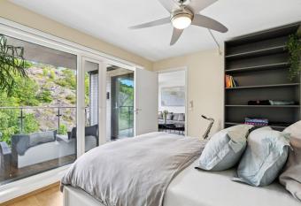 Olav has Balcony rooms