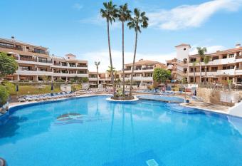 Albatros Park has Balcony rooms