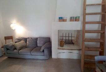 Casina Del Generale has Balcony rooms