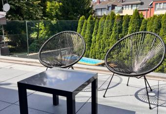 Neubau Luxus 2 Zimmer Apartment has Balcony rooms