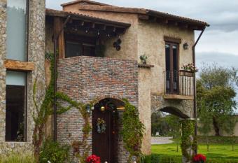 Loft Foresta has Balcony rooms