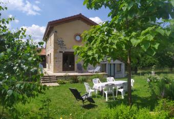 G  te avec jardin has Balcony rooms