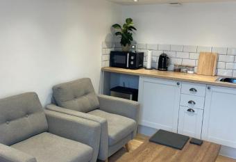 UG apartment allows 18 year olds to book a room