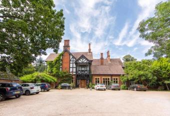 The Grange Hotel has Balcony rooms