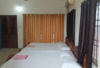 TM Beach Resort has Balcony rooms