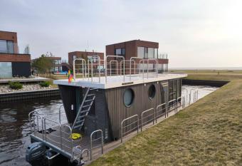 Svencele Boats namas-laivas reikalingos laivaved  io teis  s has Balcony rooms